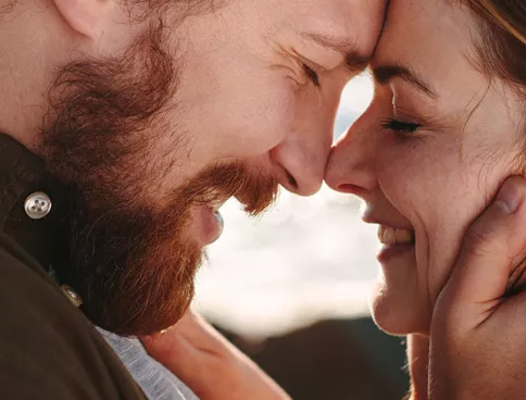 Couple with close faces