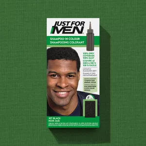 Shampoo-in Color box on green fabric